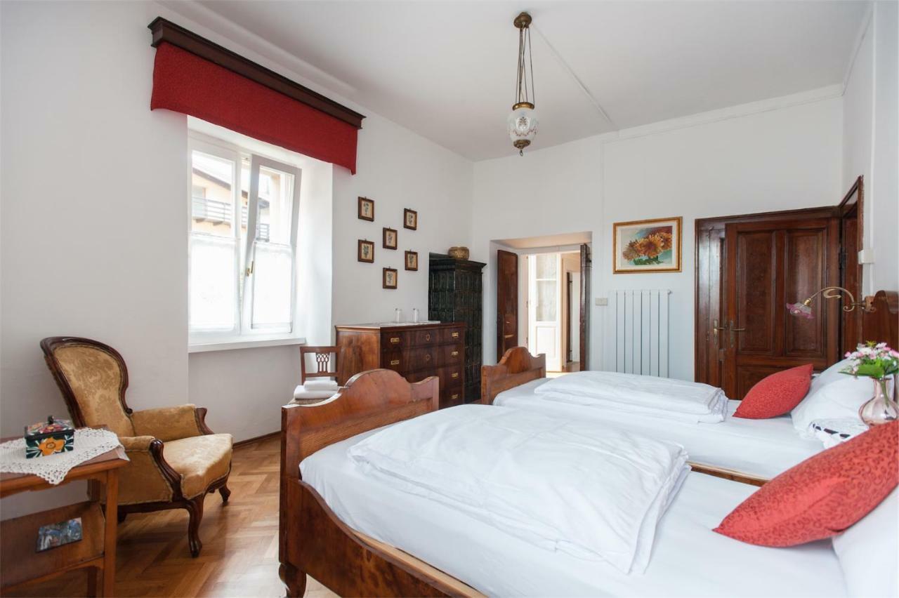 Ferienwohnung Dimora Storica Caproni Arco Exterior foto